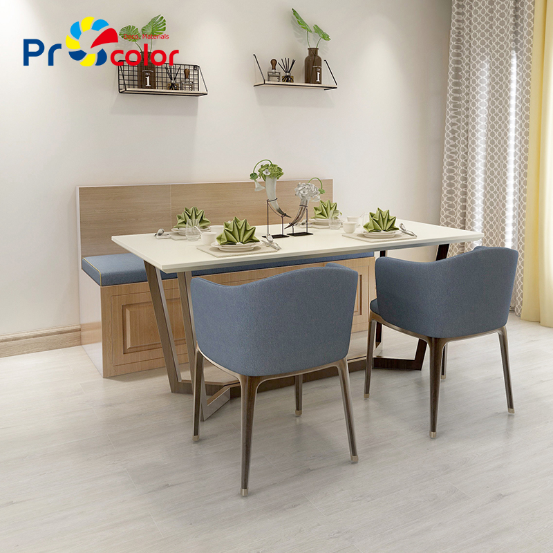 venta al por mayor Eco-friendly fácil de instalar 0.9-2mm de grosor LVT suelo autoadhesivo para la oficina en casa